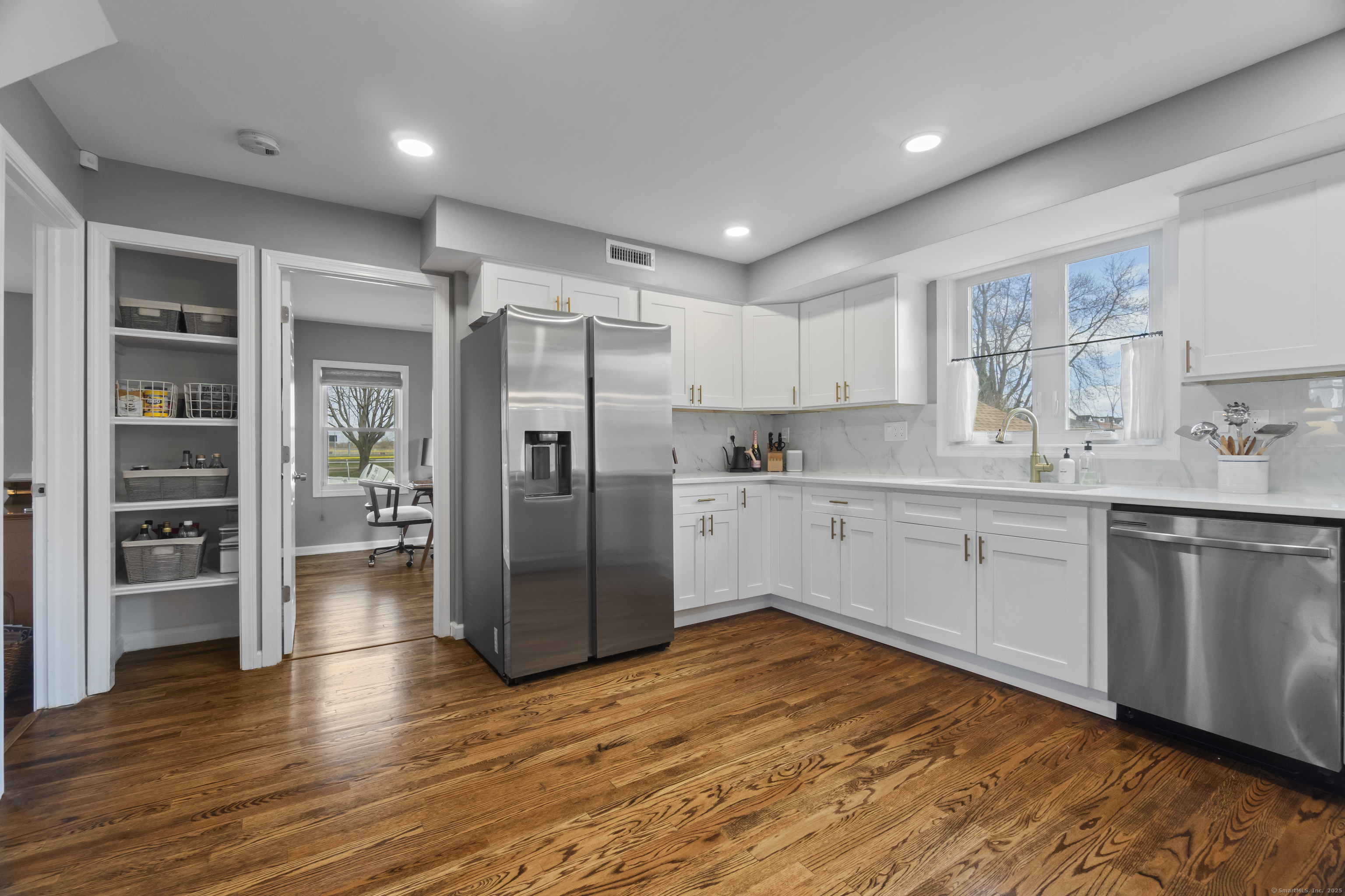 10 Park Street, West Haven, Connecticut image 10