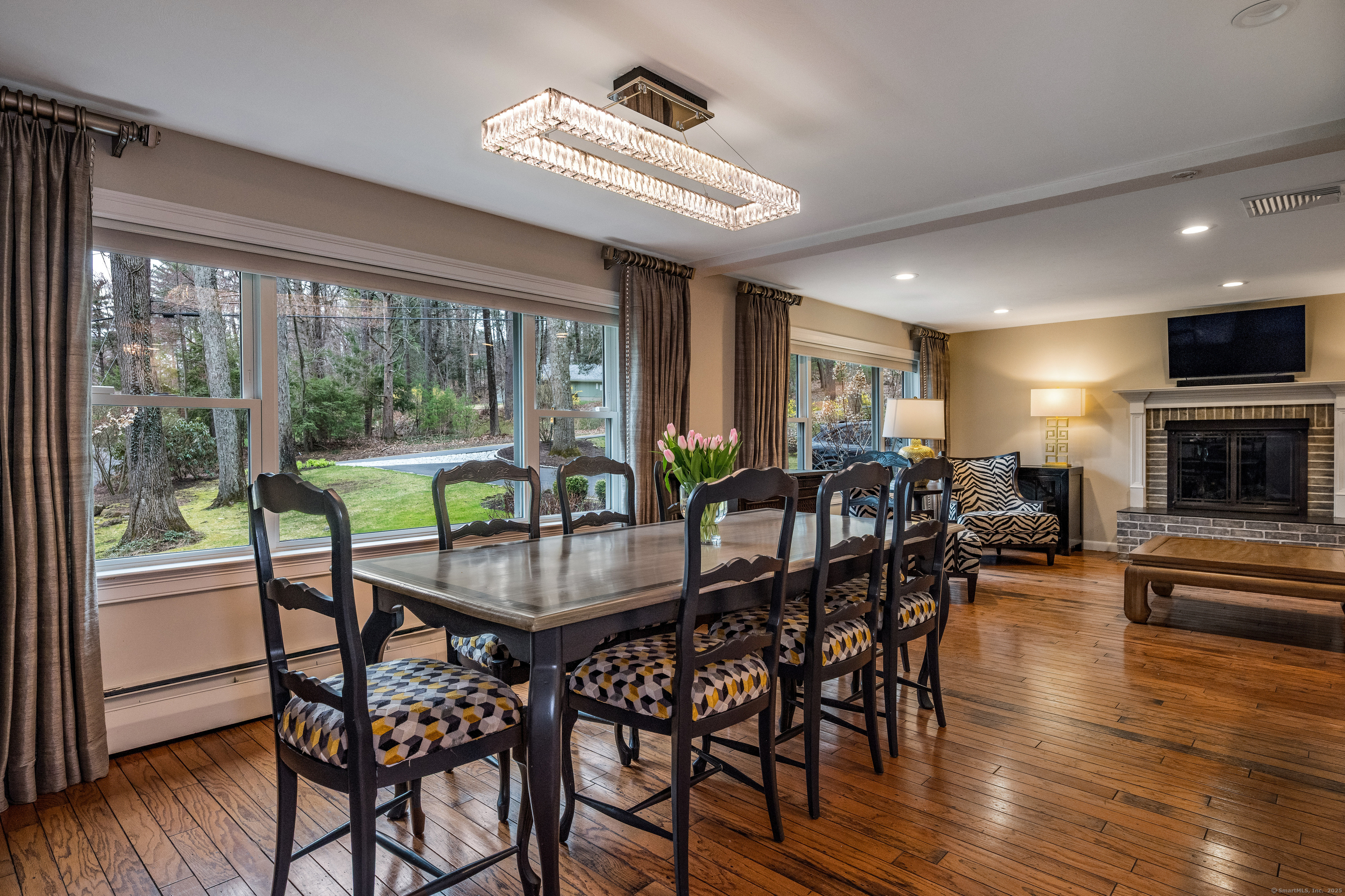 26 Latimer Lane, Simsbury, Connecticut image 2