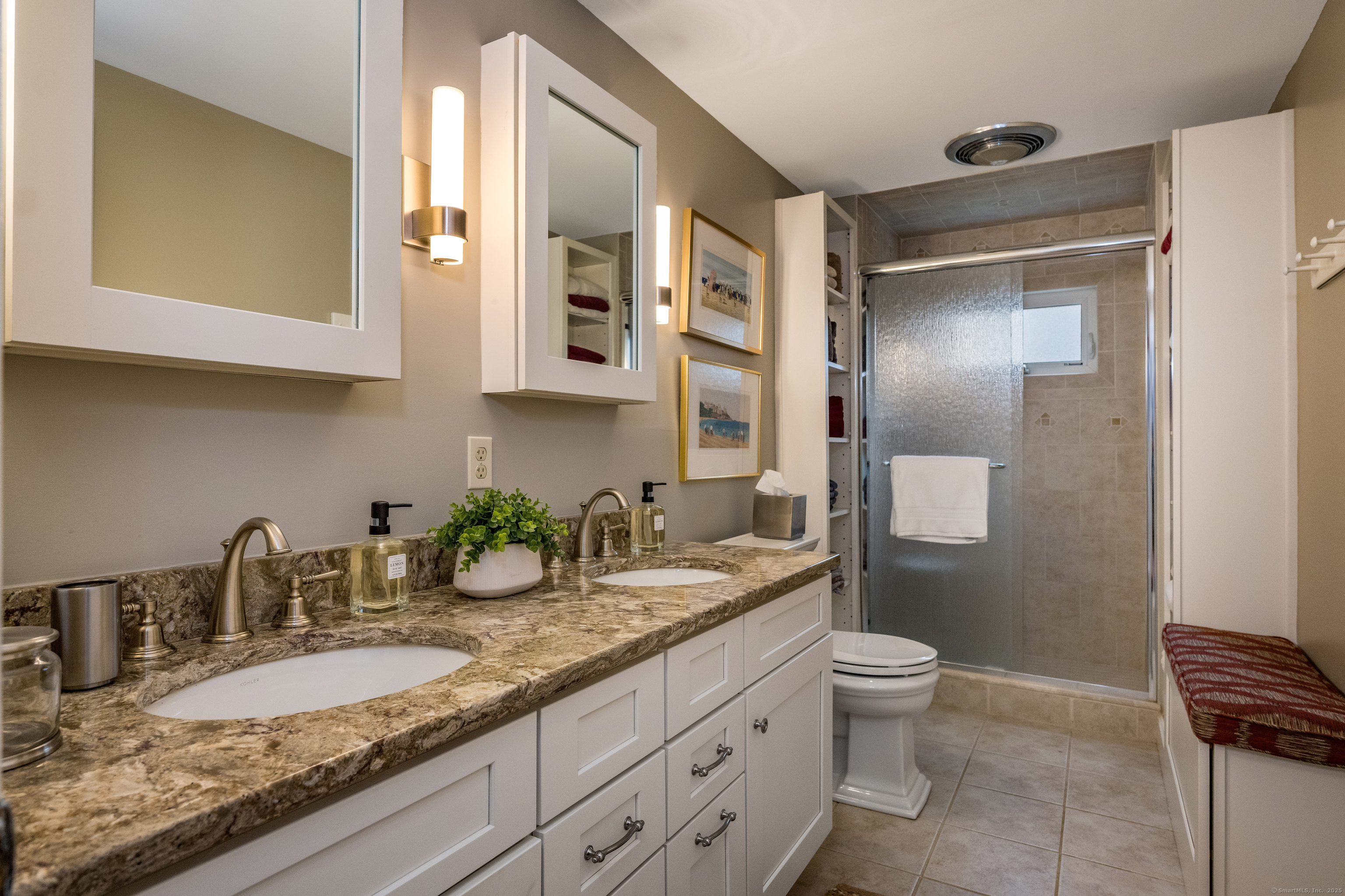 26 Latimer Lane, Simsbury, Connecticut image 12