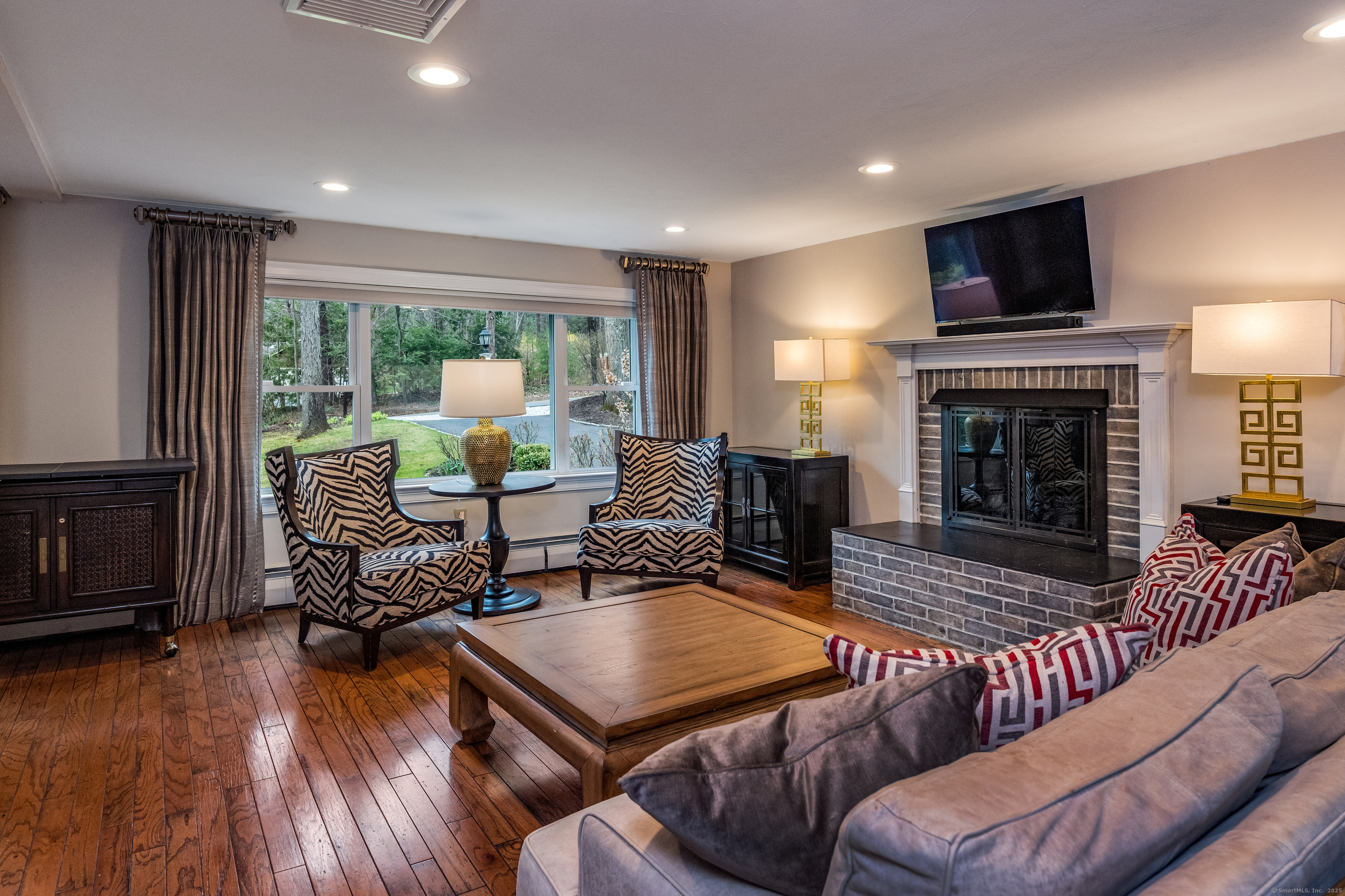26 Latimer Lane, Simsbury, Connecticut image 4