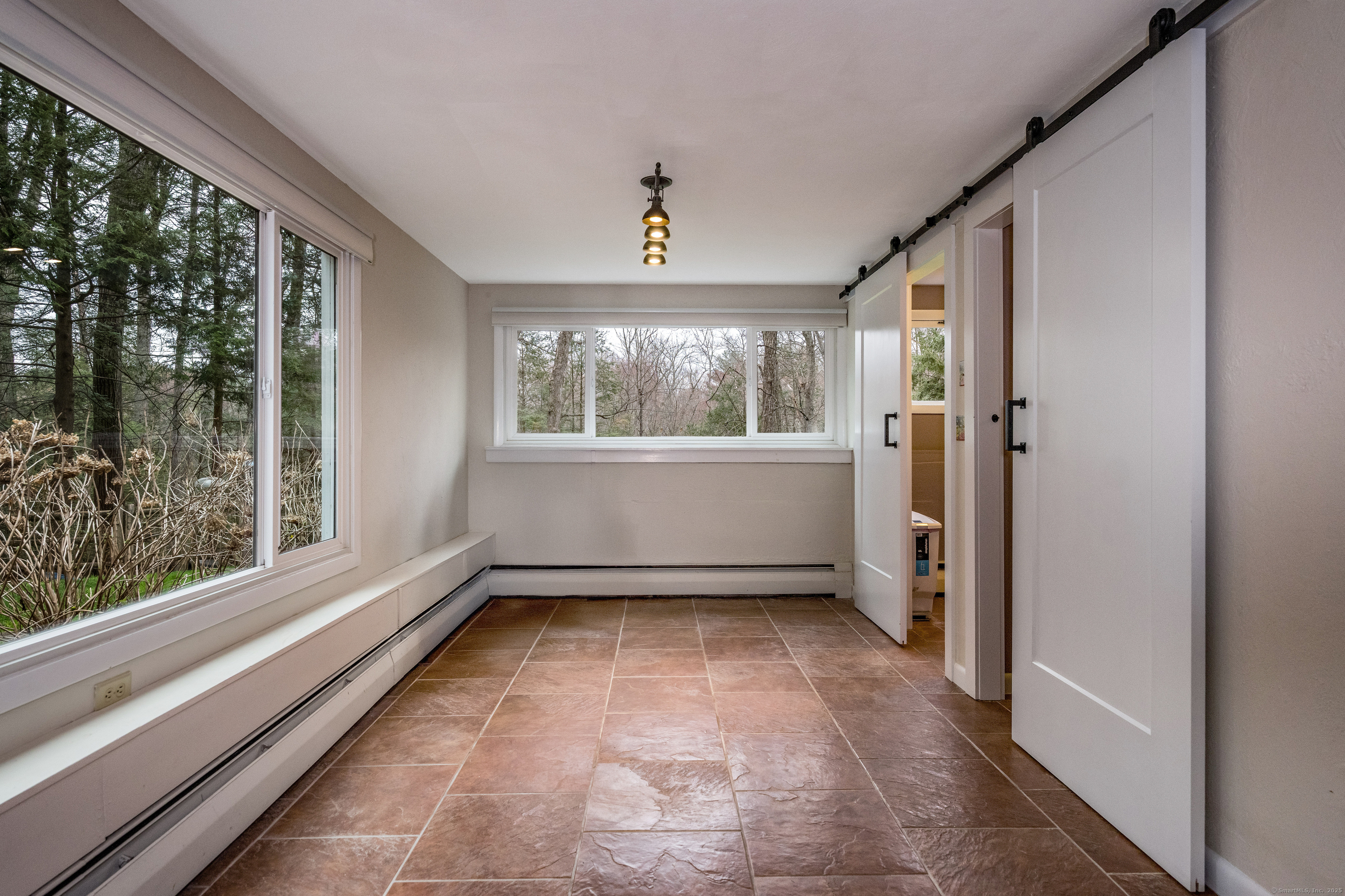 26 Latimer Lane, Simsbury, Connecticut image 16