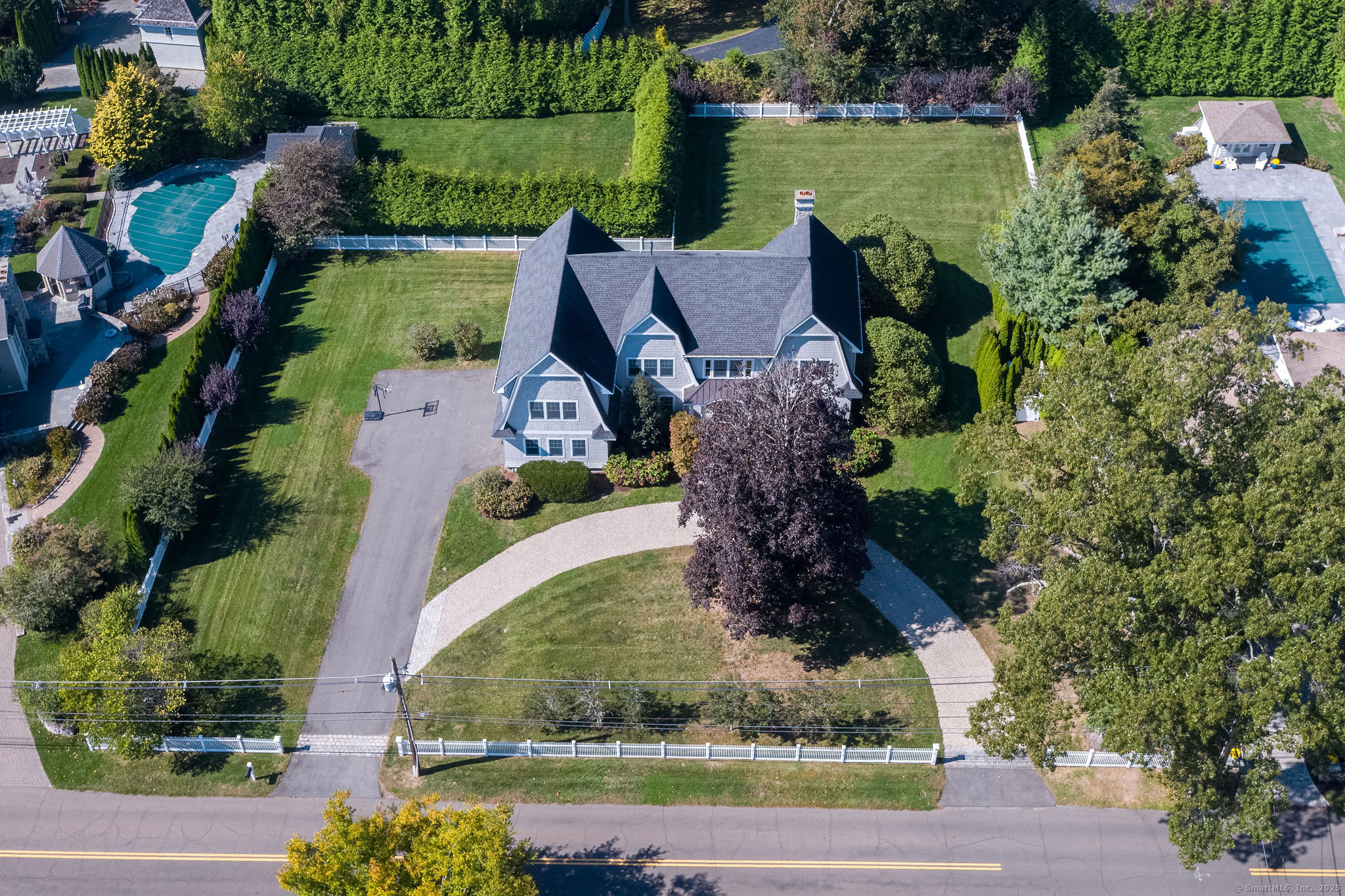 98 Island Avenue