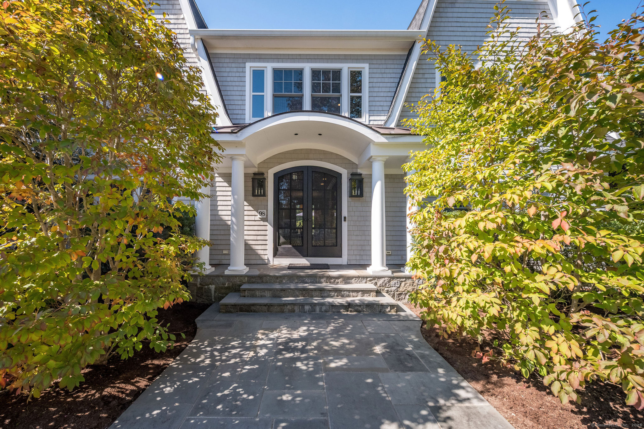 98 Island Avenue