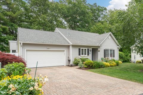 9 Sterling Drive 9 Clinton CT 06413