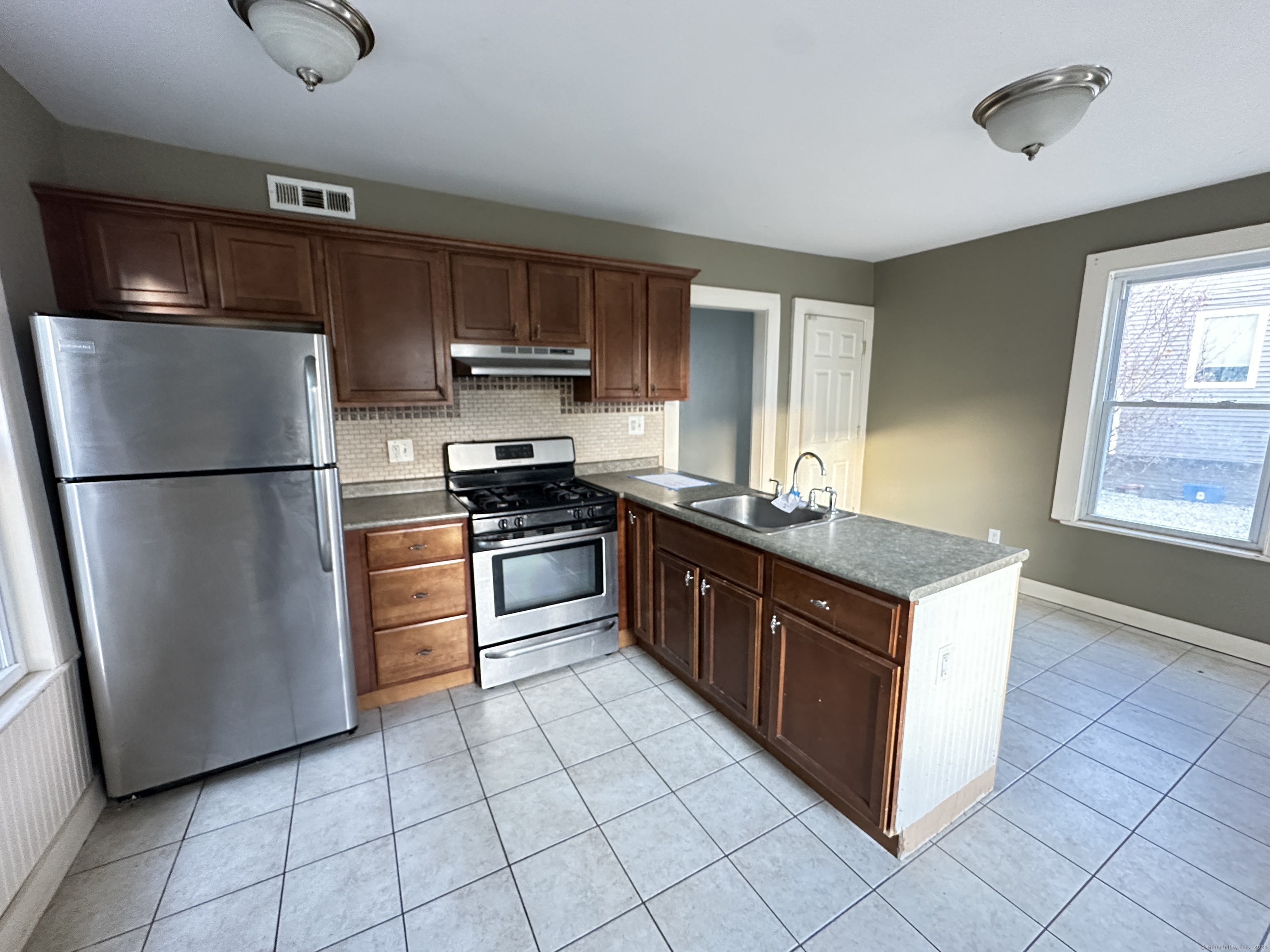 17 May Street, Ansonia, Connecticut image 14
