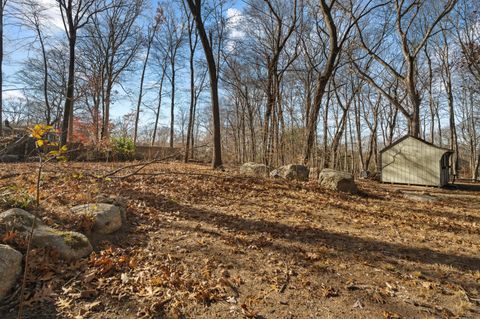 A home in Ledyard