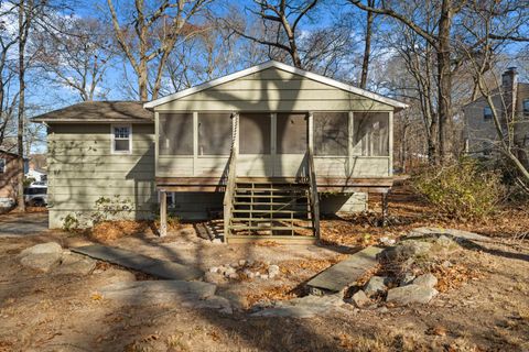 A home in Ledyard