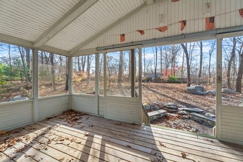 A home in Ledyard