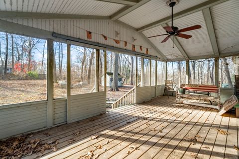 A home in Ledyard