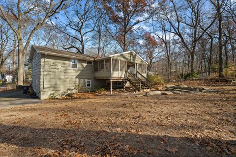 A home in Ledyard