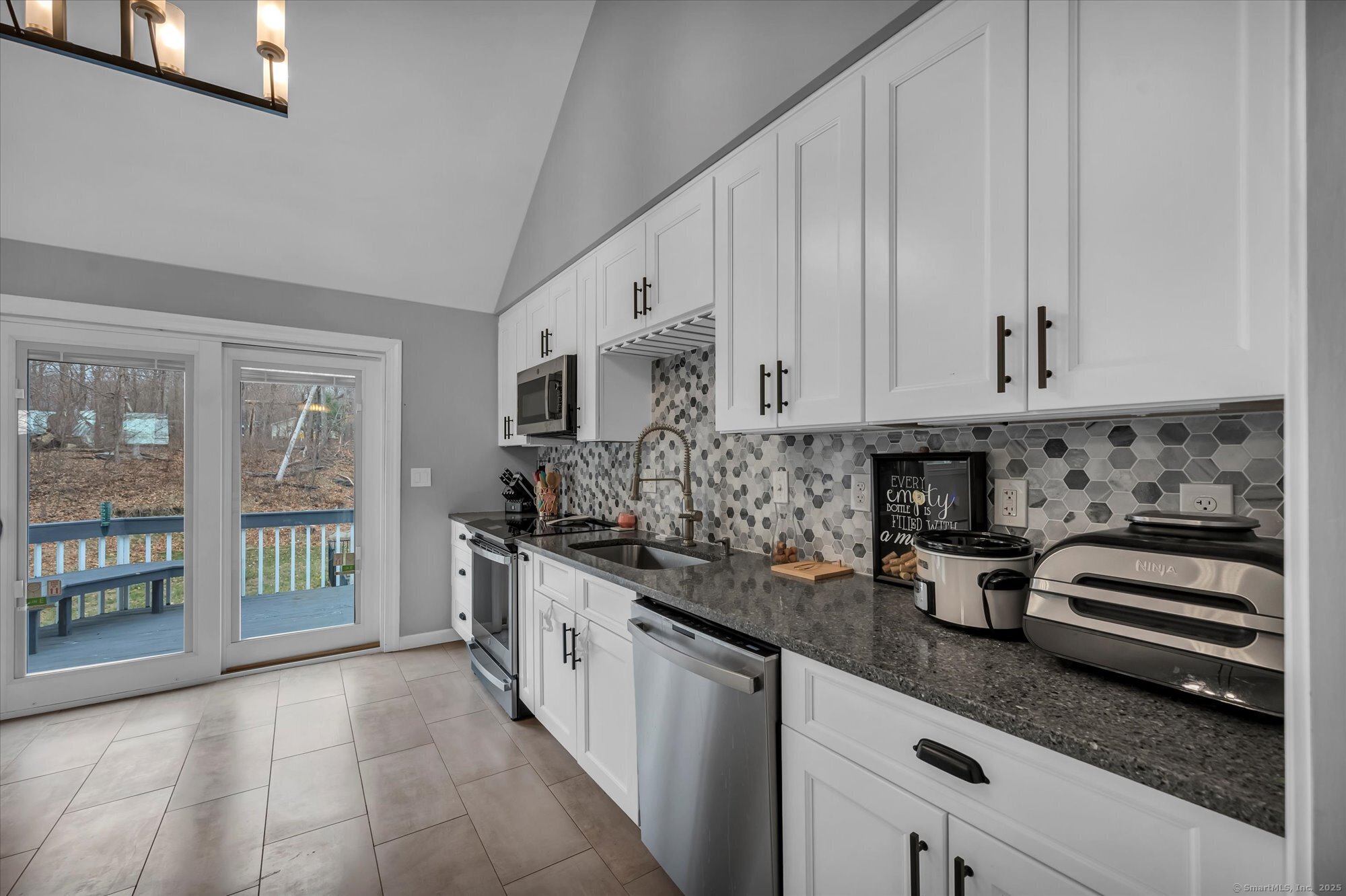 394 Woodhaven Road, Glastonbury, Connecticut image 7