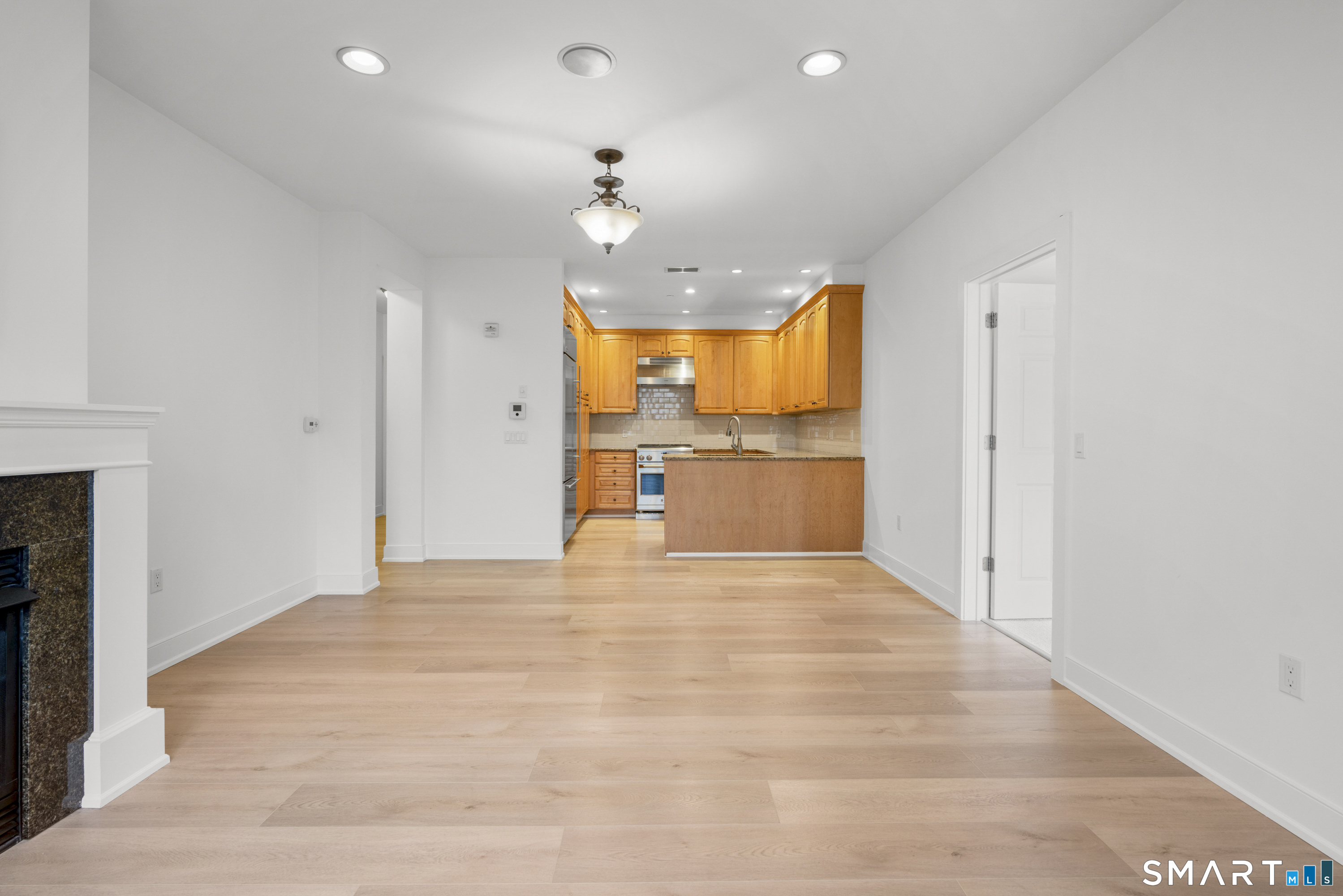 77 Havemeyer Lane 310