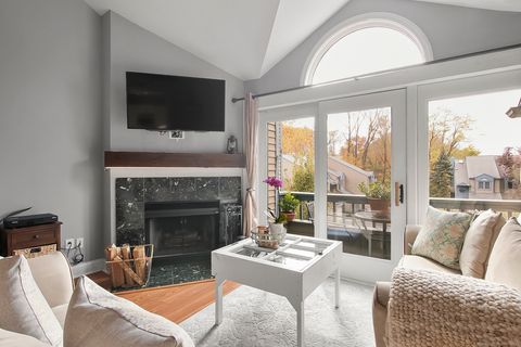 Tiny photo for 15 Perry Avenue #10A, Norwalk, CT 06850 (MLS # 24138295)