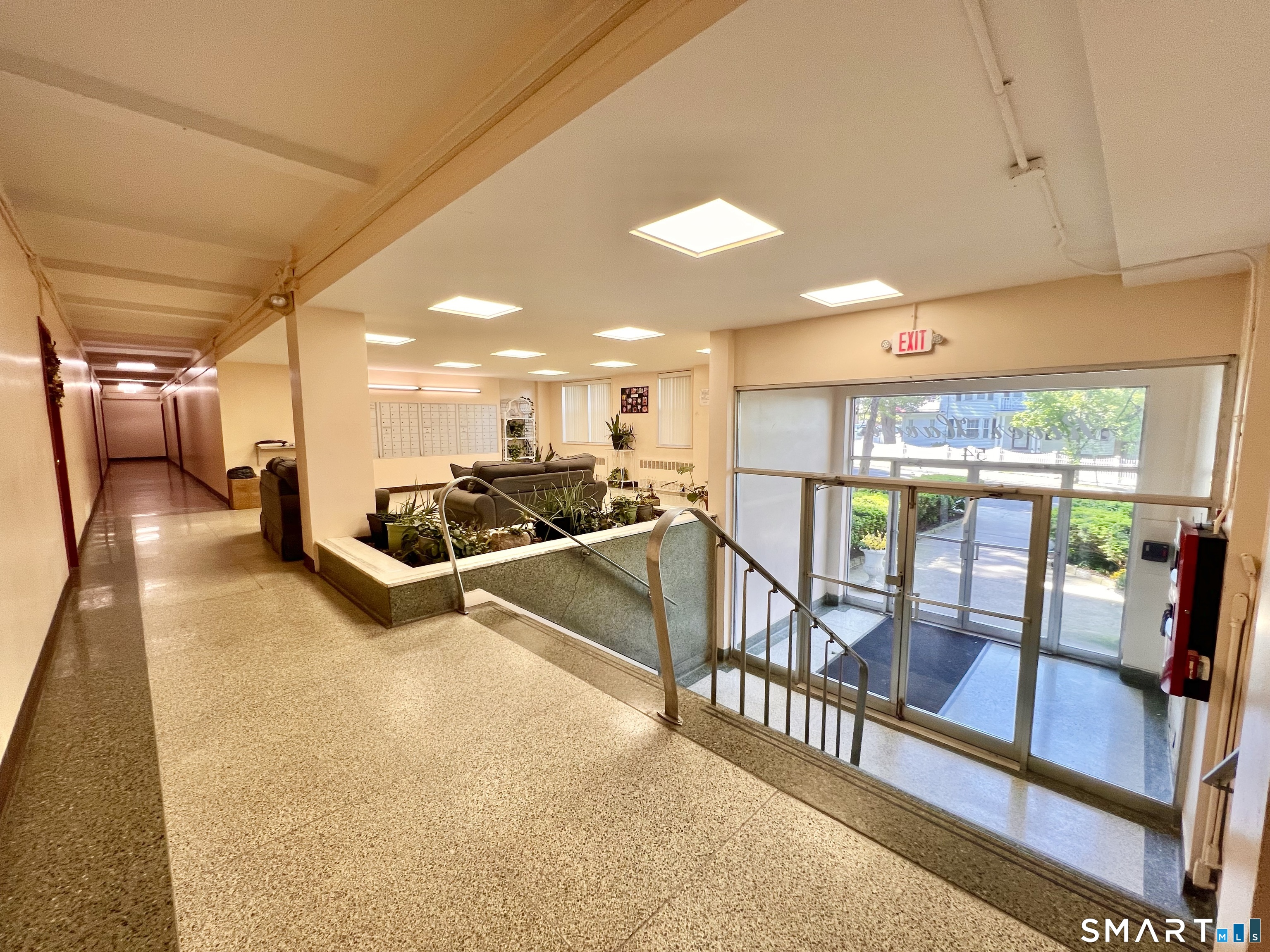 54 W North Street 417