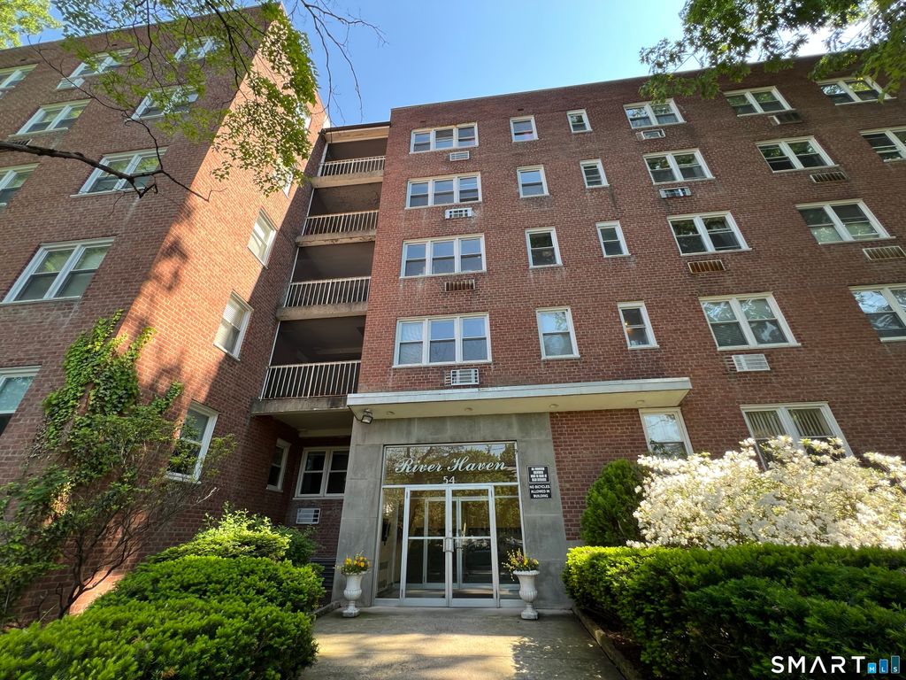 Photo of 54 W North Street #417, Stamford, CT 06902 (MLS # 24168171)