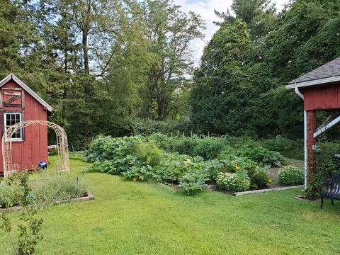 A home in Hartland