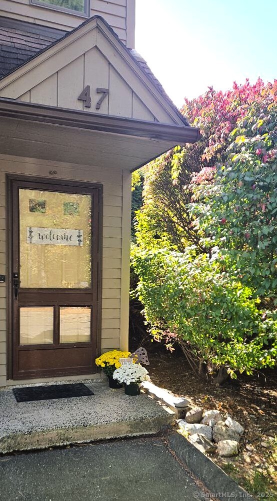 489 Wolcott Street 47