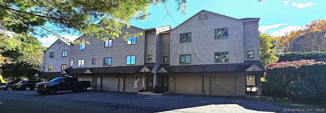 489 Wolcott Street 47