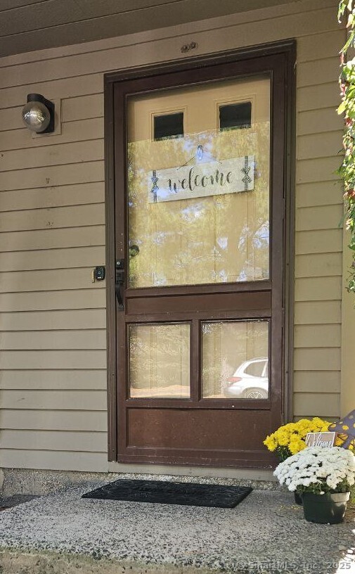 489 Wolcott Street 47