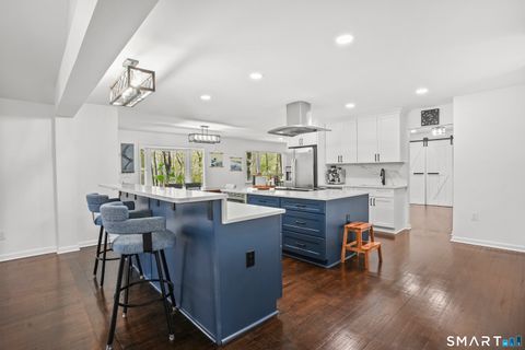 Tiny photo for 5 Spoke Drive, Woodbridge, CT 06525 (MLS # 24171306)