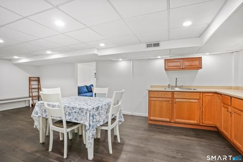 Tiny photo for 5 Spoke Drive, Woodbridge, CT 06525 (MLS # 24171306)