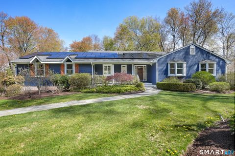 Tiny photo for 5 Spoke Drive, Woodbridge, CT 06525 (MLS # 24171306)