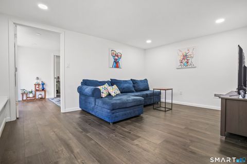 Tiny photo for 5 Spoke Drive, Woodbridge, CT 06525 (MLS # 24171306)