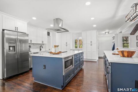 Tiny photo for 5 Spoke Drive, Woodbridge, CT 06525 (MLS # 24171306)