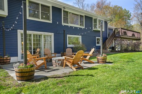 Tiny photo for 5 Spoke Drive, Woodbridge, CT 06525 (MLS # 24171306)