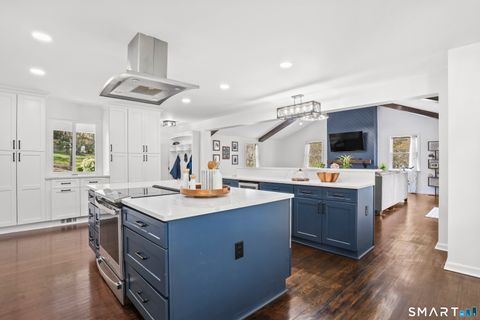 Tiny photo for 5 Spoke Drive, Woodbridge, CT 06525 (MLS # 24171306)