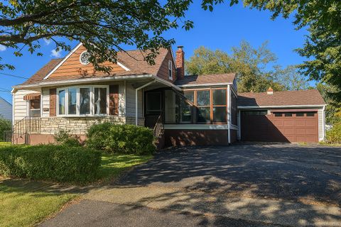Photo of 130 Ash Street, Stratford, CT 06615 (MLS # 24127545)