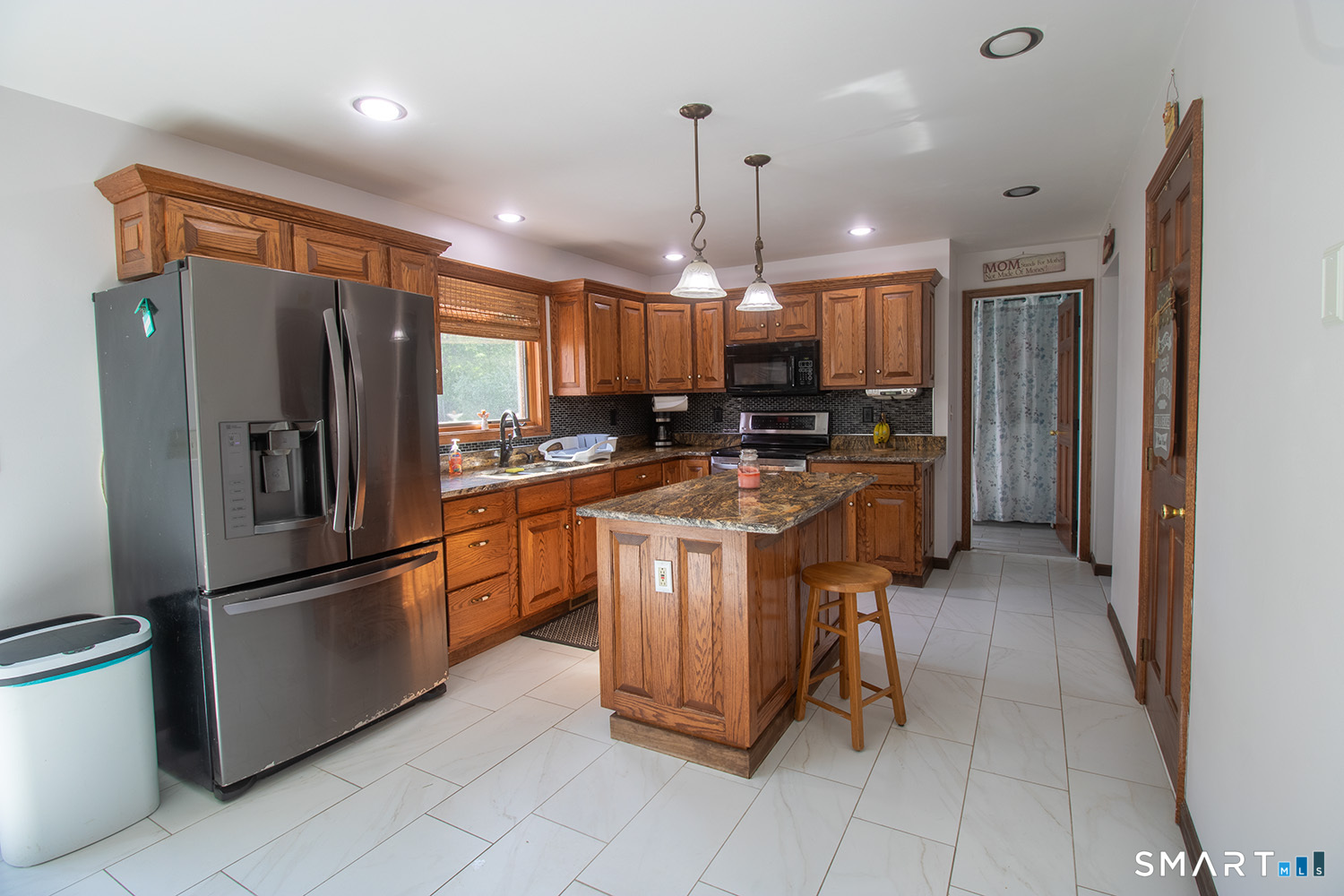 21 Bailey Hill Road