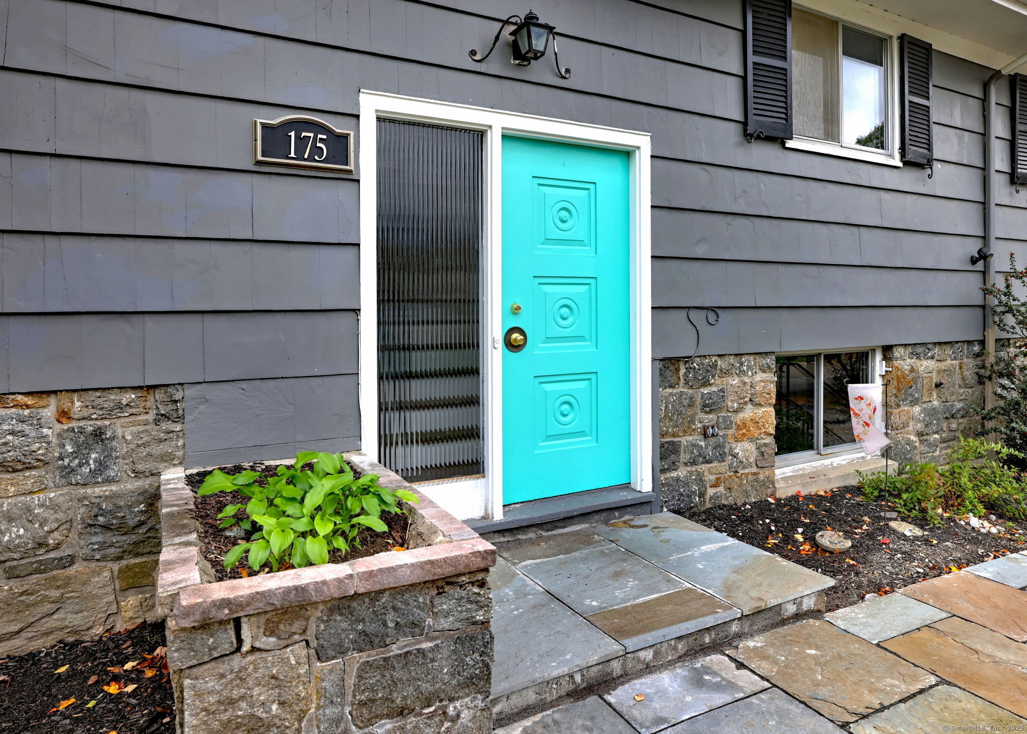 175 Twin Oaks Terrace