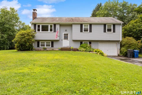 Photo of 32 Hickory Road, Colchester, CT 06415 (MLS # 24194447)