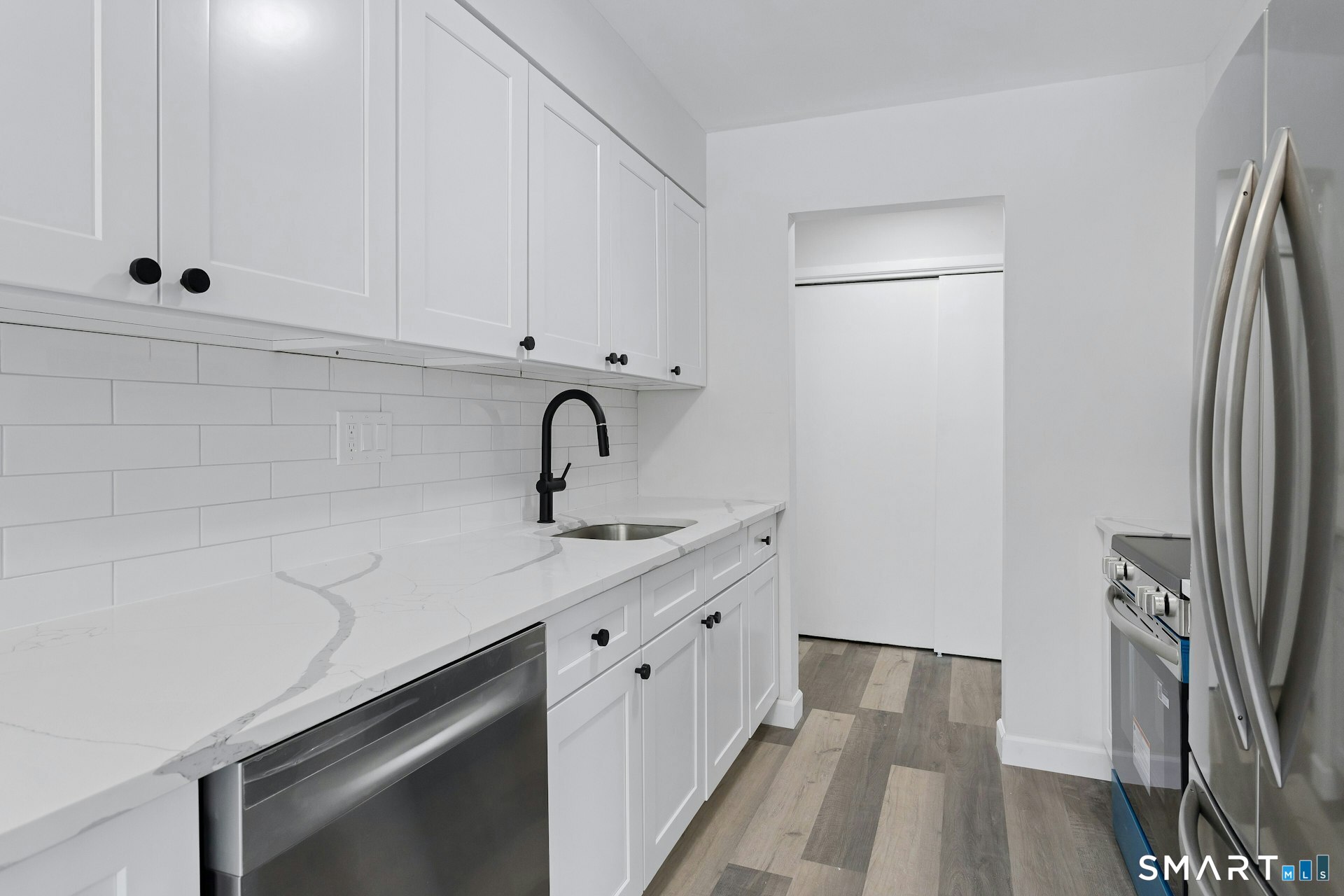 154 Cold Spring Road APT 18