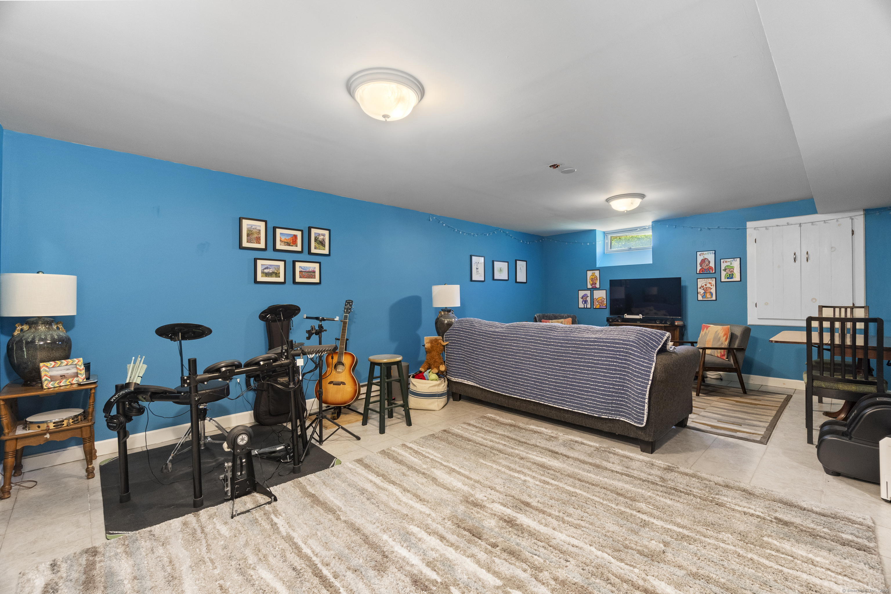 469 Wintergreen Avenue, Hamden, Connecticut image 17