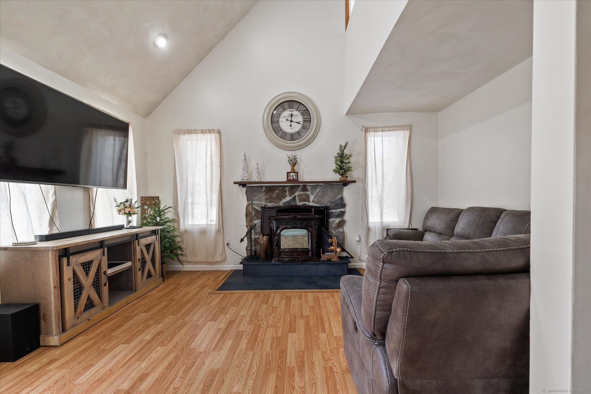395 Main Street, Sterling, Connecticut image 7