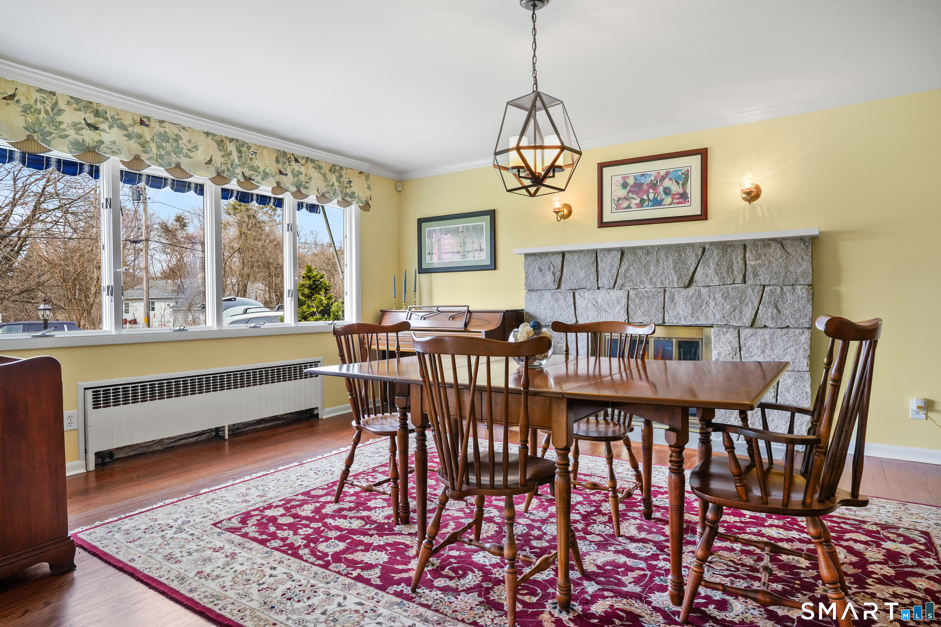 4 Apple Blossom Lane