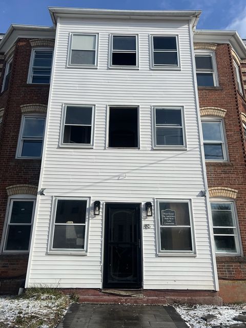 MLS: 24066484