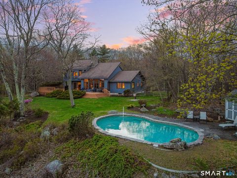 Photo of 6 Alpine Road, New Fairfield, CT 06812 (MLS # 24166043)