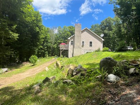 A home in Killingly