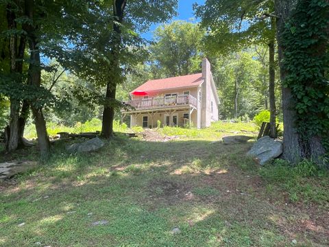 A home in Killingly