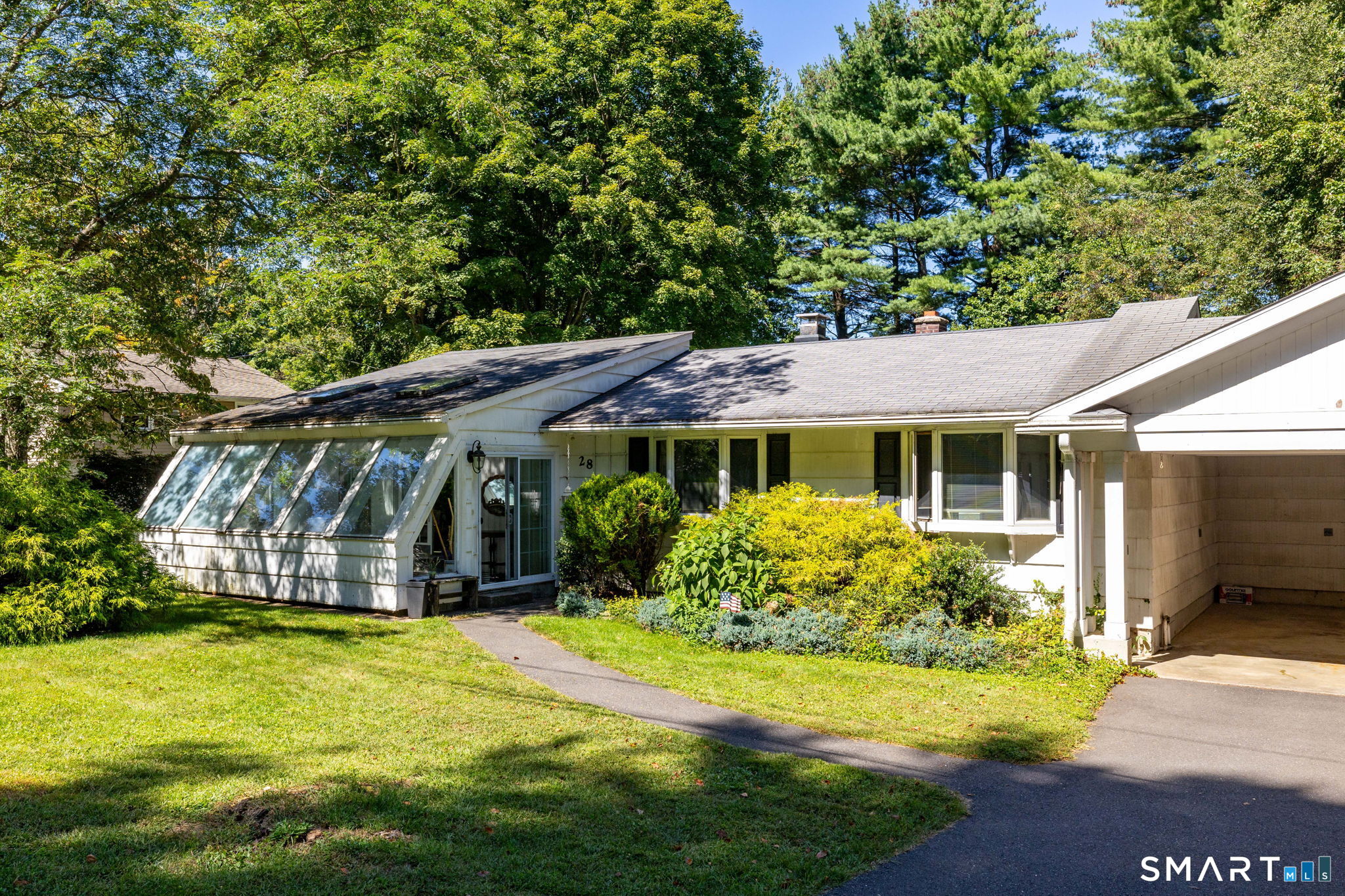 28 Teresa Drive