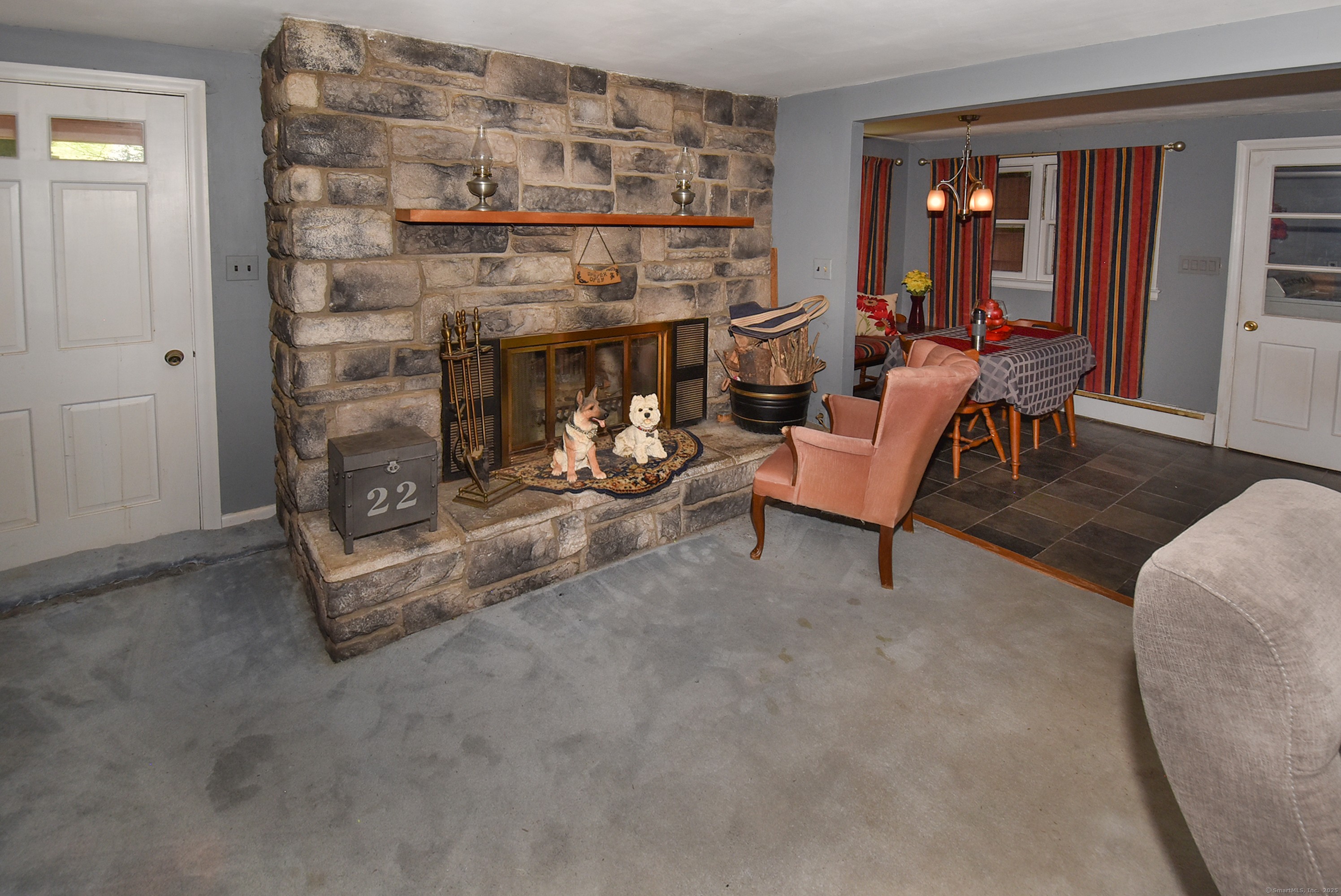 22 Cedar Swamp Road