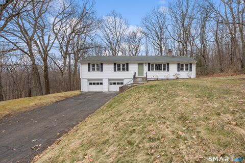 90 Troiano Road Hamden CT 06518