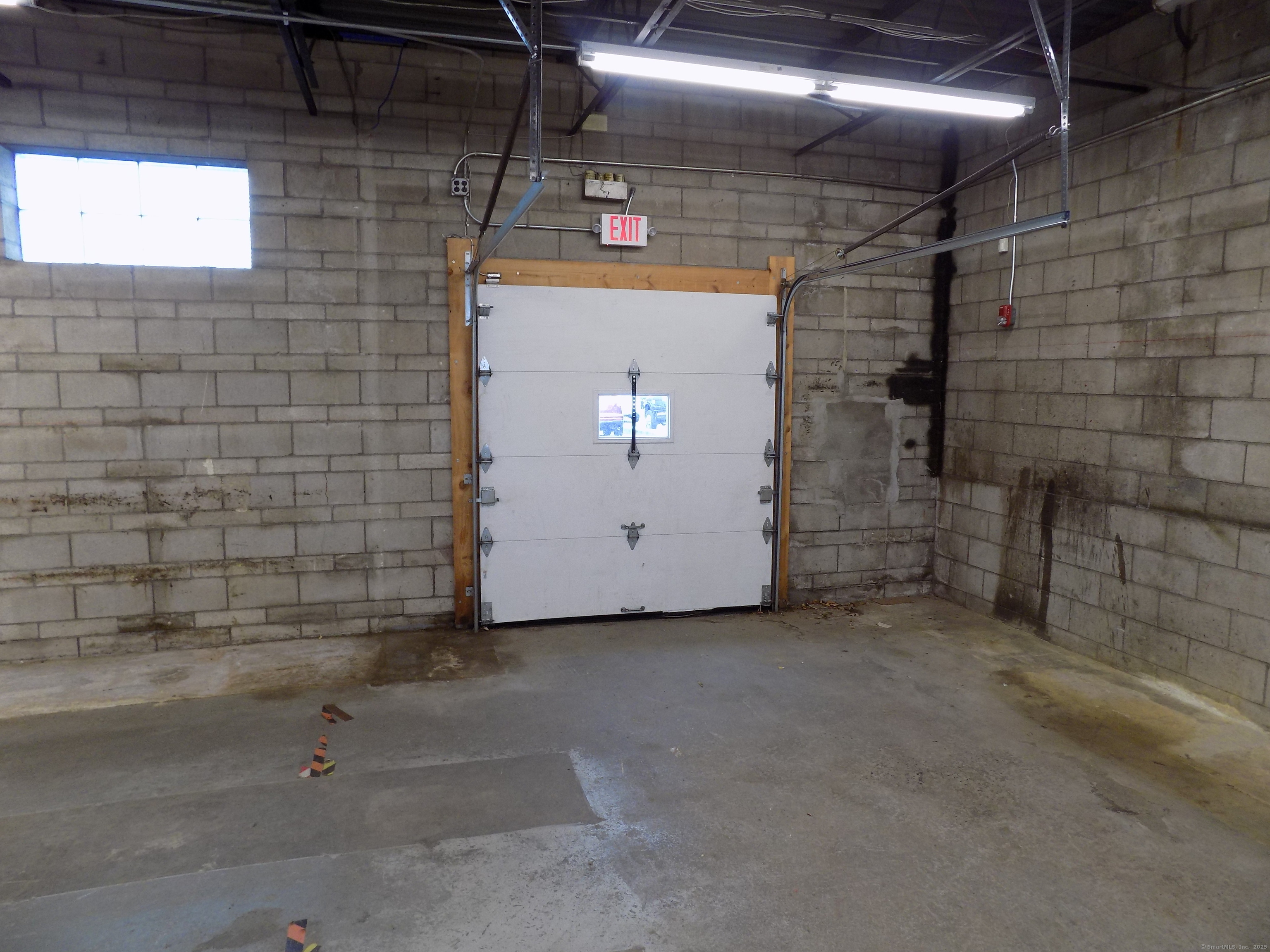 790 Farmington Avenue