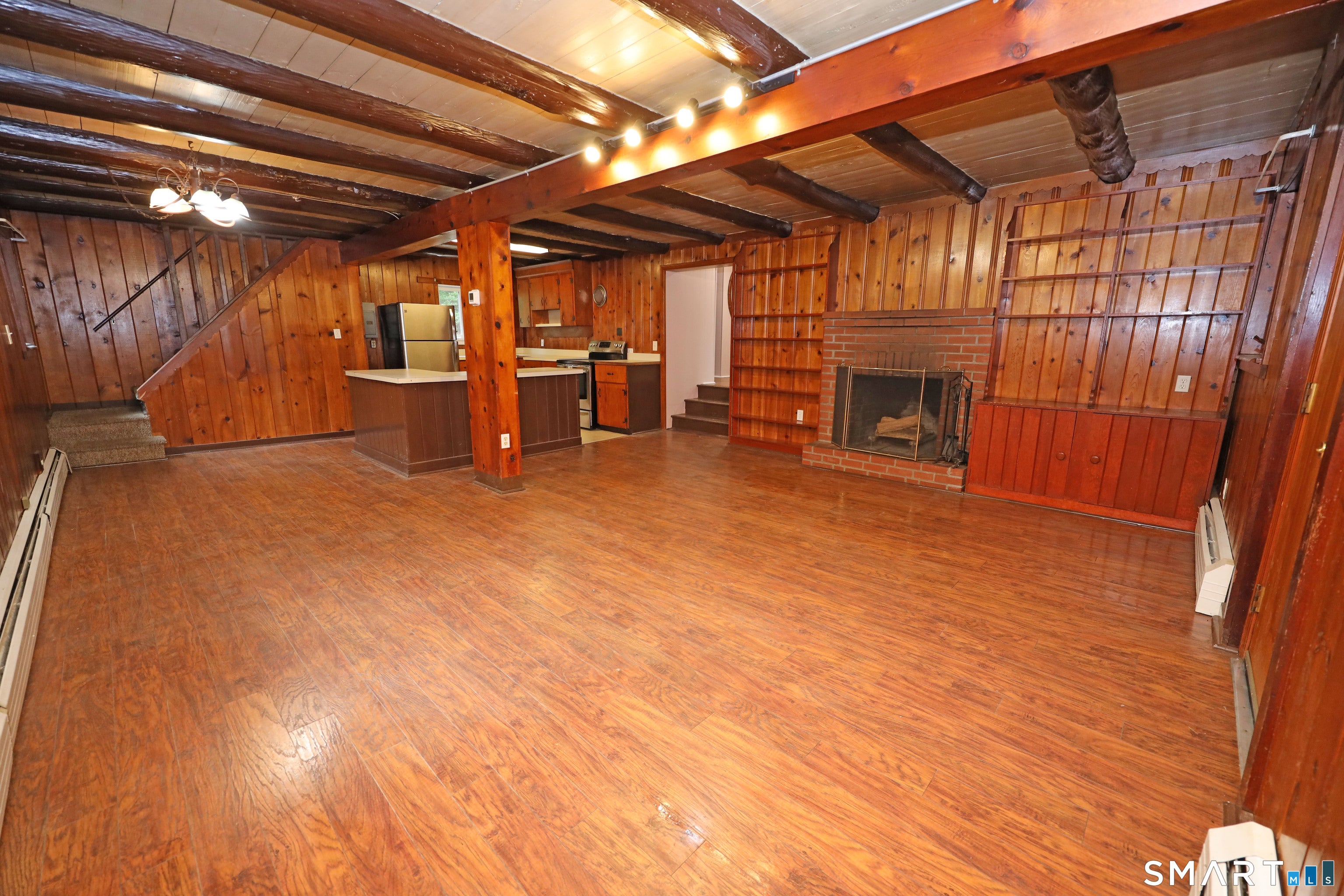 58 Pratt Lane