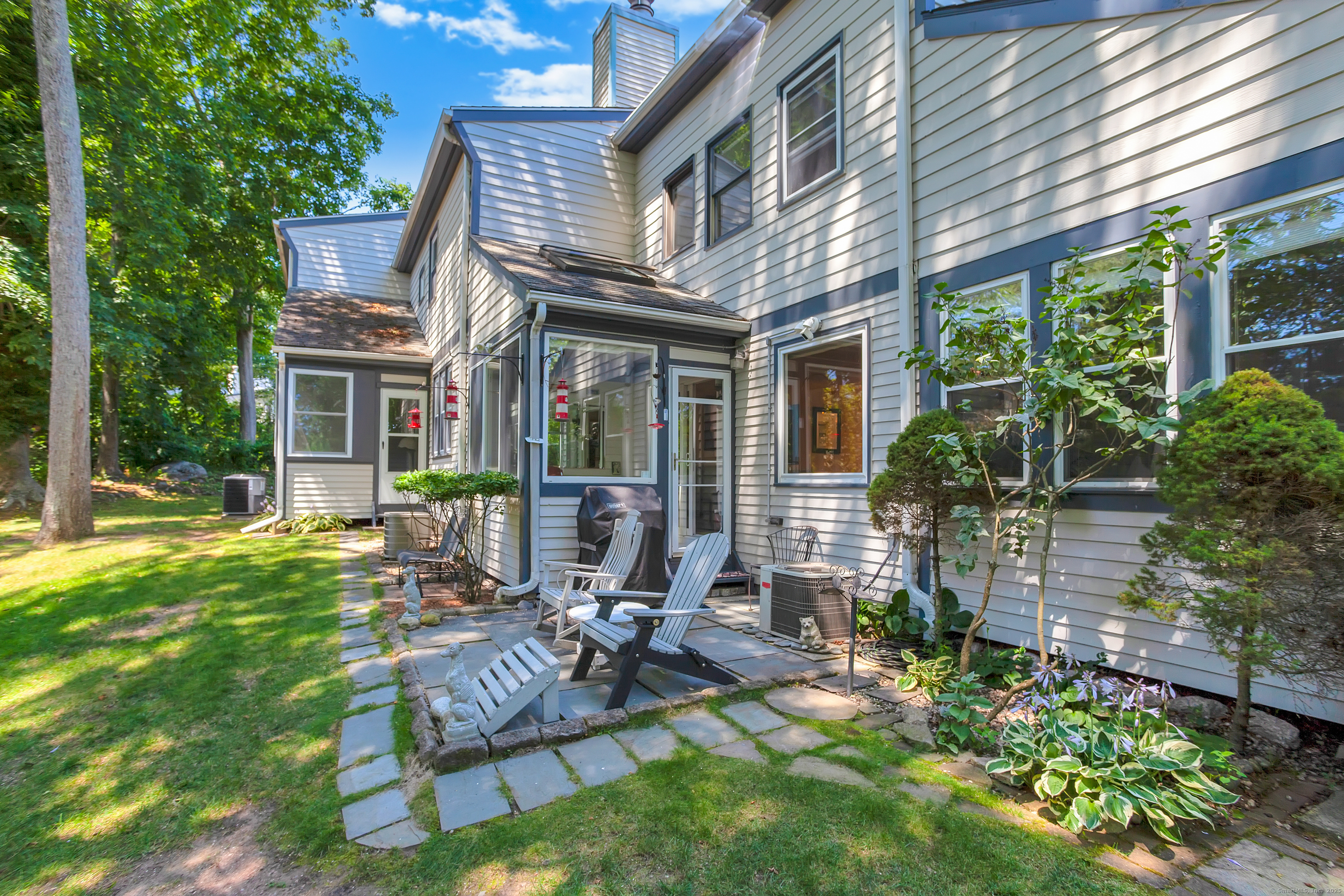 124 South Montowese Street 22
