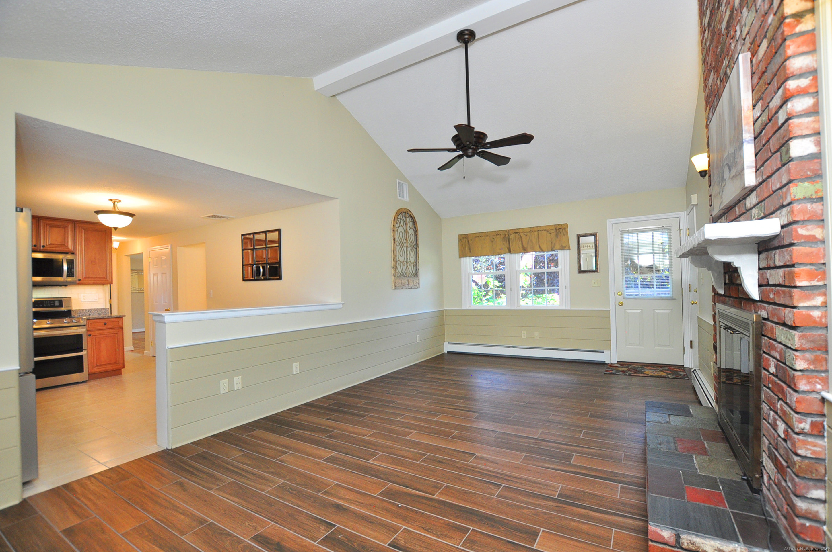 16 Crabapple Road