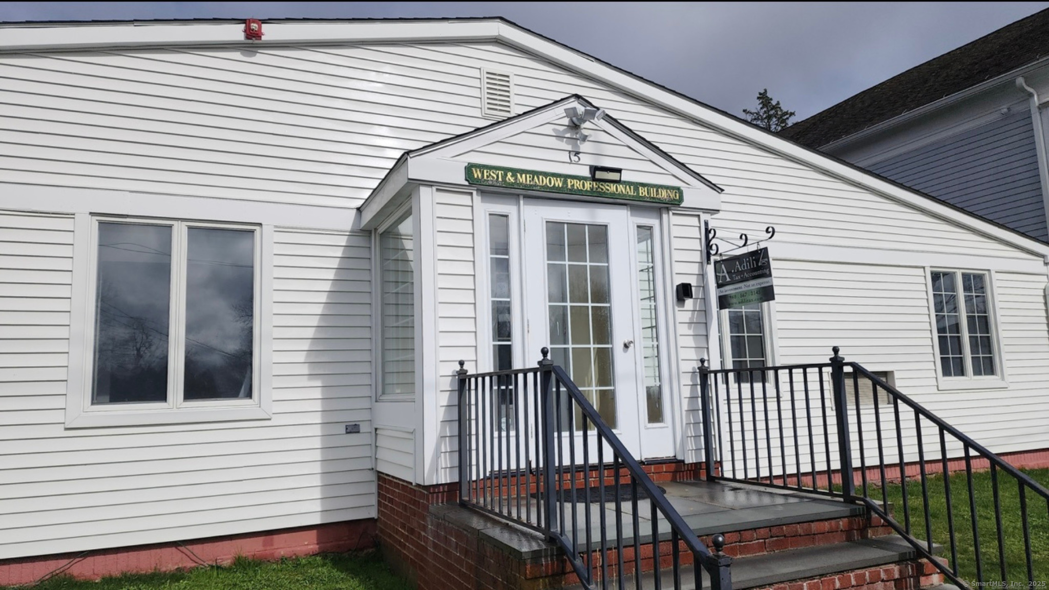 15 Meadow Street